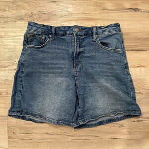 Denim Boyfriend Shorts Size 29